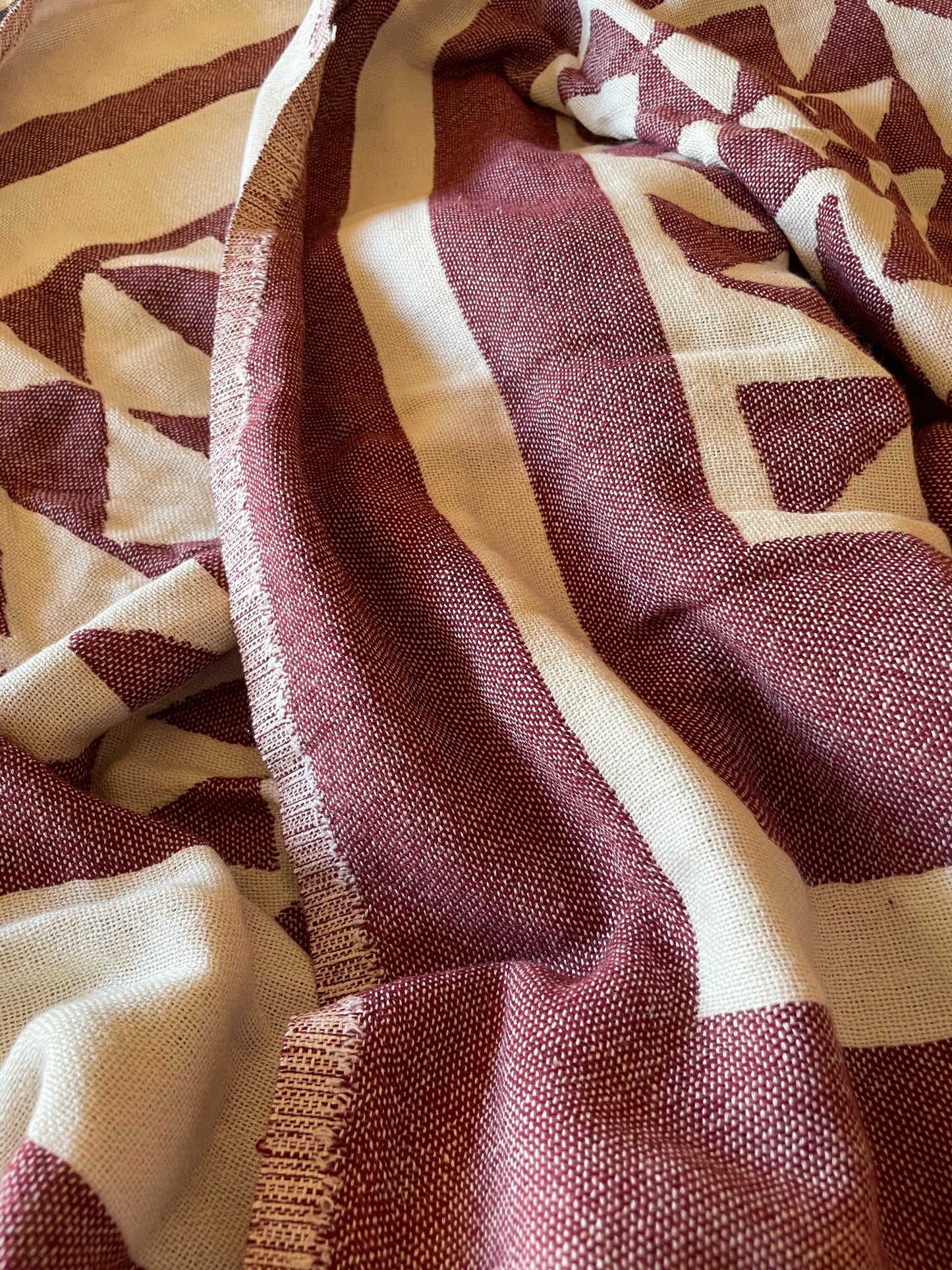Weft Inconsistency Ruby Piramit Throw