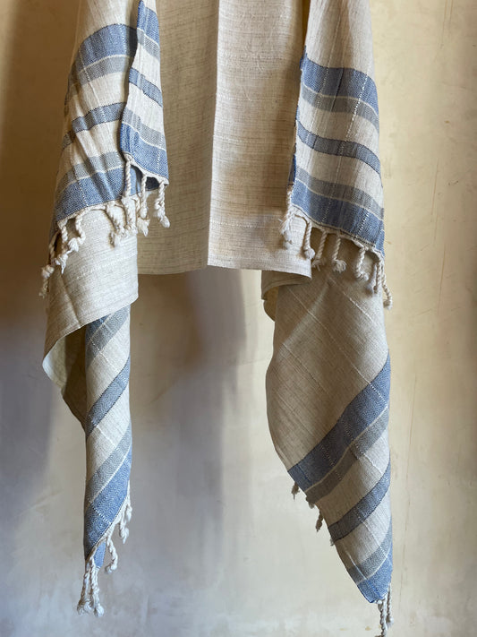 Boris Blue & Grey Sample