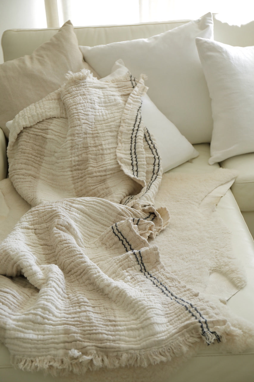 Sofya Linen Blend Muslin Throw (King)