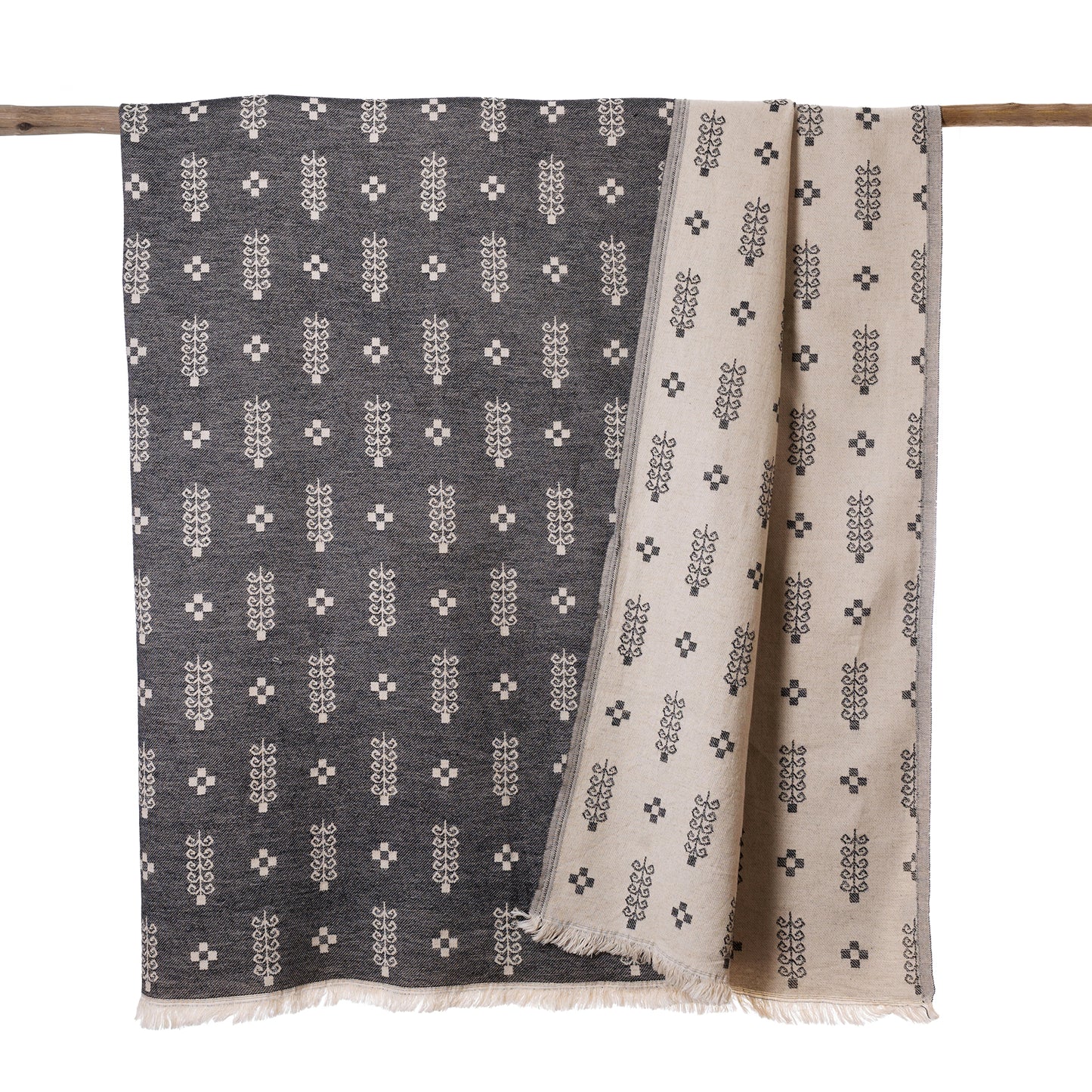 Zita Throw Black