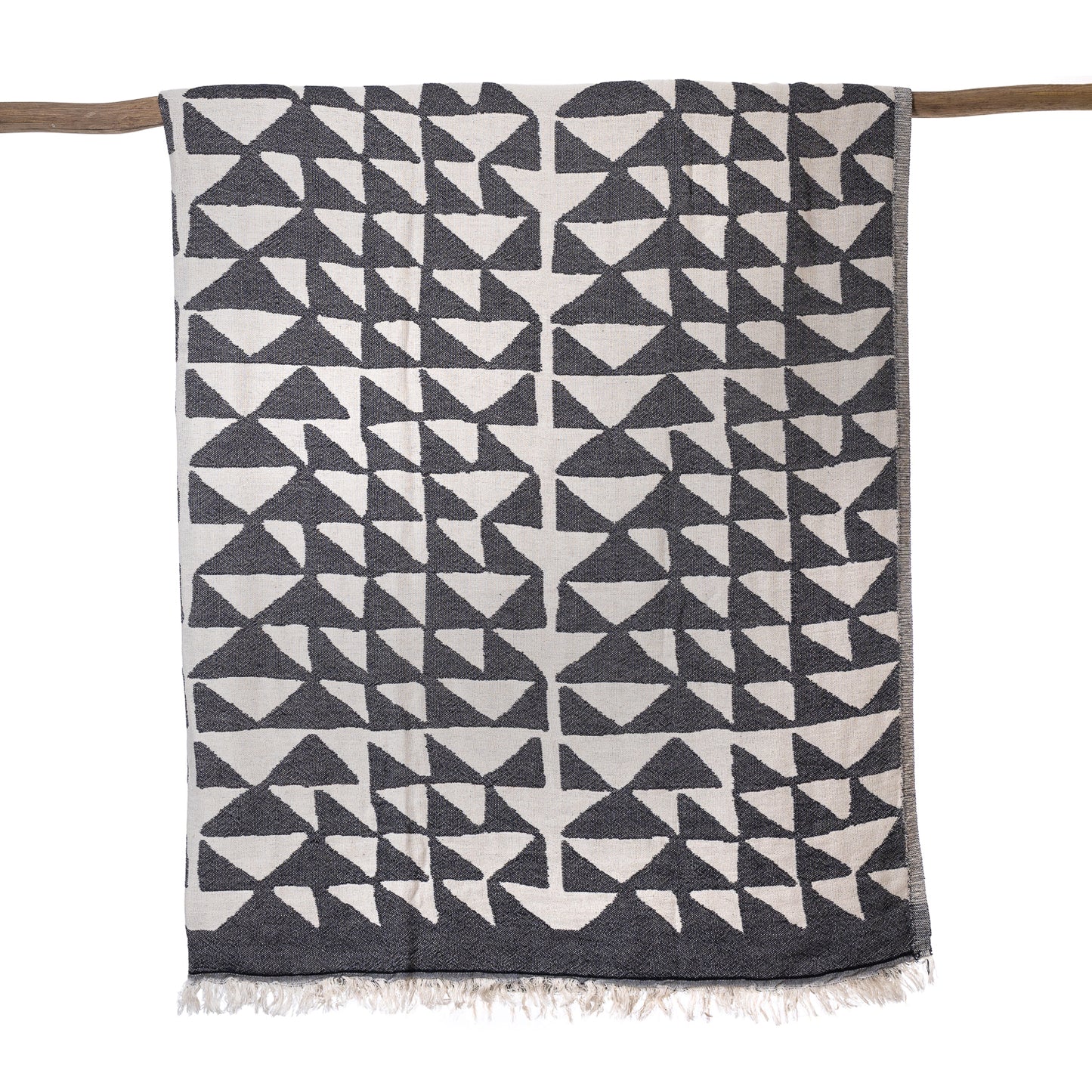Small Snag Black Piramit Blanket