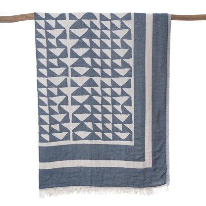 Blue Piramit Throw